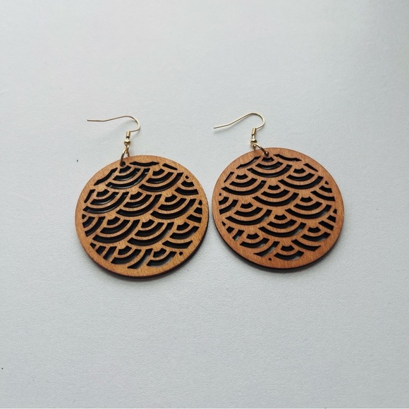 Anthropologie Elegant Brown Wooden Earrings - Picture 2 of 4